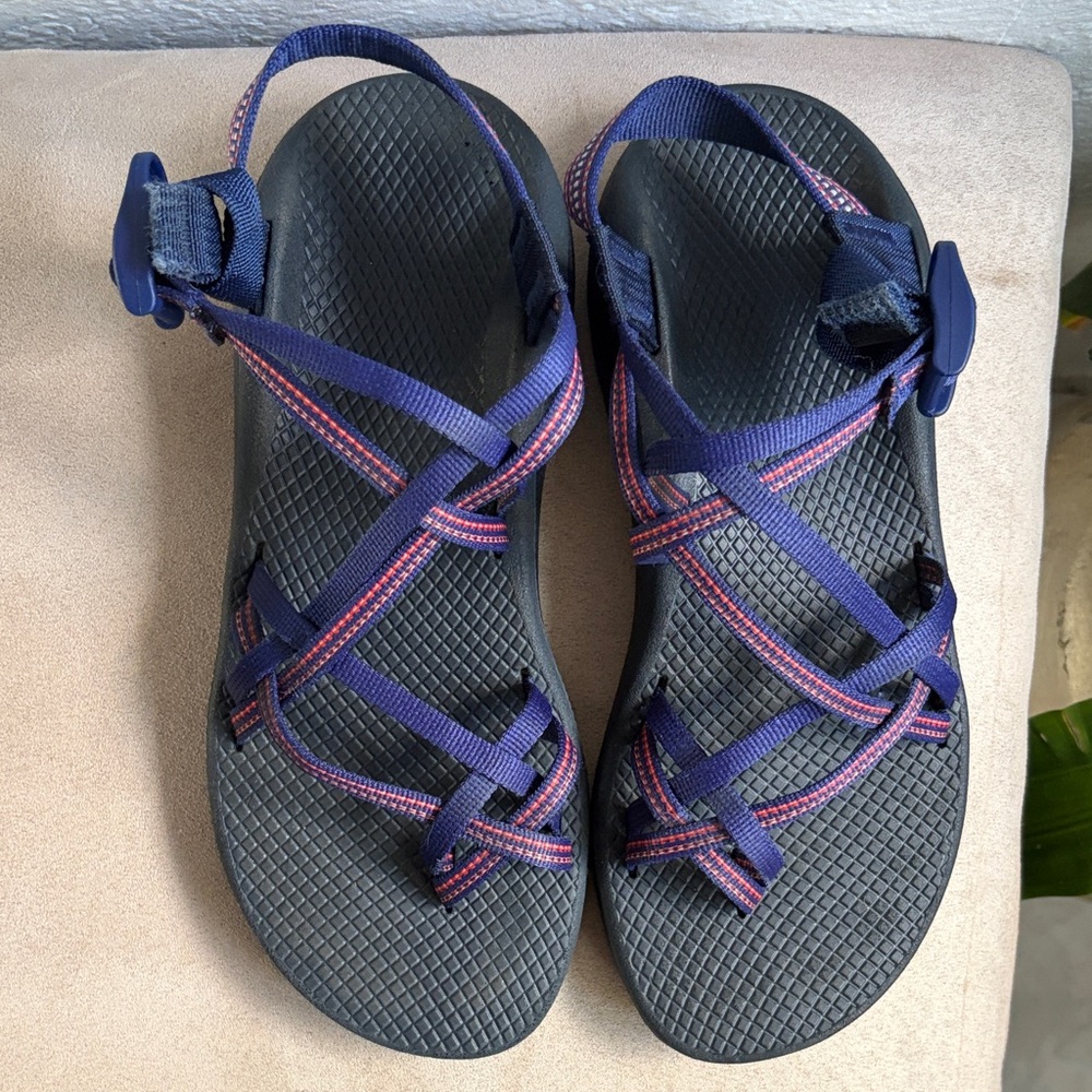 Chaco Women's Sandals in Navy and Black